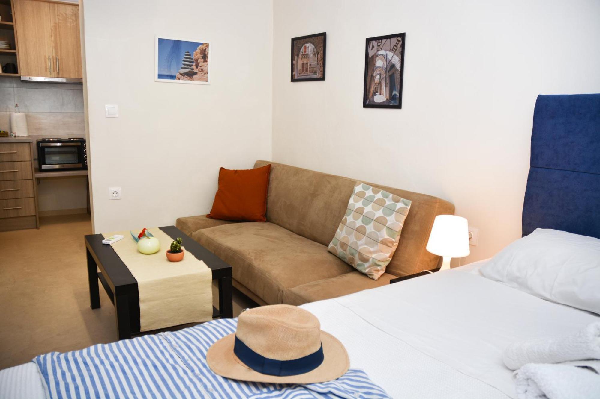 Thea Apartments Emporeios  Exterior photo