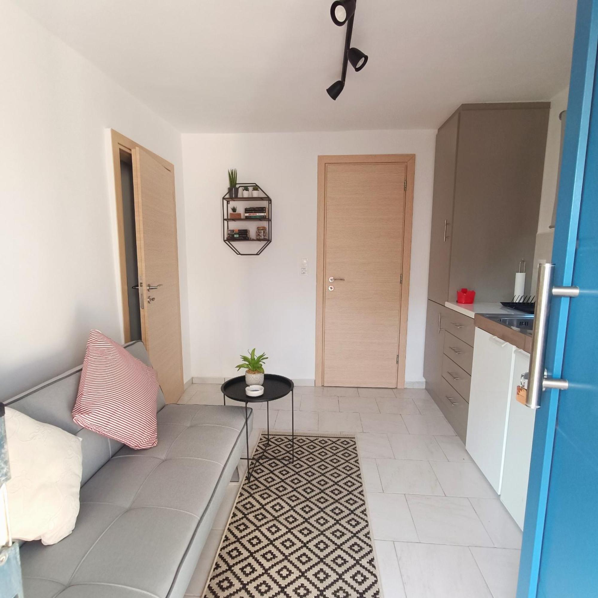 Thea Apartments Emporeios  Exterior photo